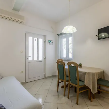 Apartment Adriatic Island Sea View Bol