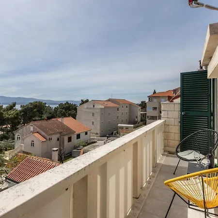 Apartment Adriatic Island Sea View Bol