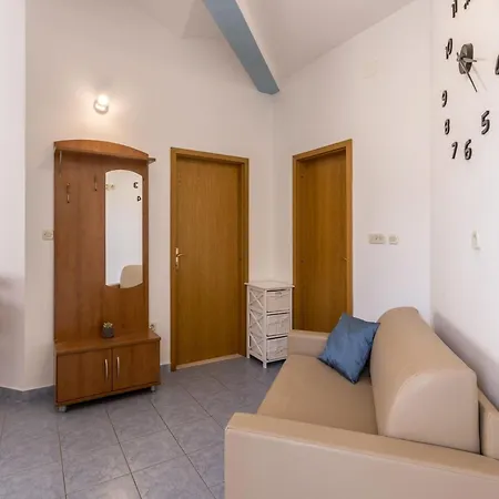 Adriatic Island Sea View Apartment