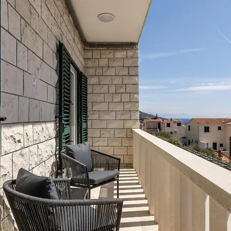 Adriatic Island Sea View Apartment